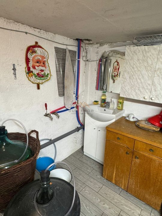 Apartament 3 camere, decomandat, ultracentral, mobilat si utilat - Poză 15