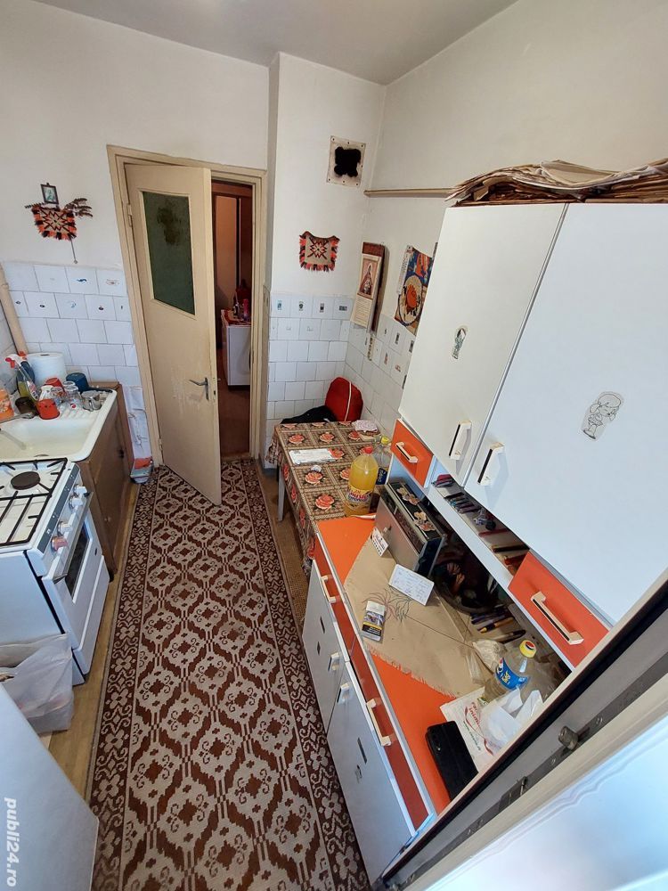 Apartament 2 camere, etaj 4,  Ultracentral; - Poză 4