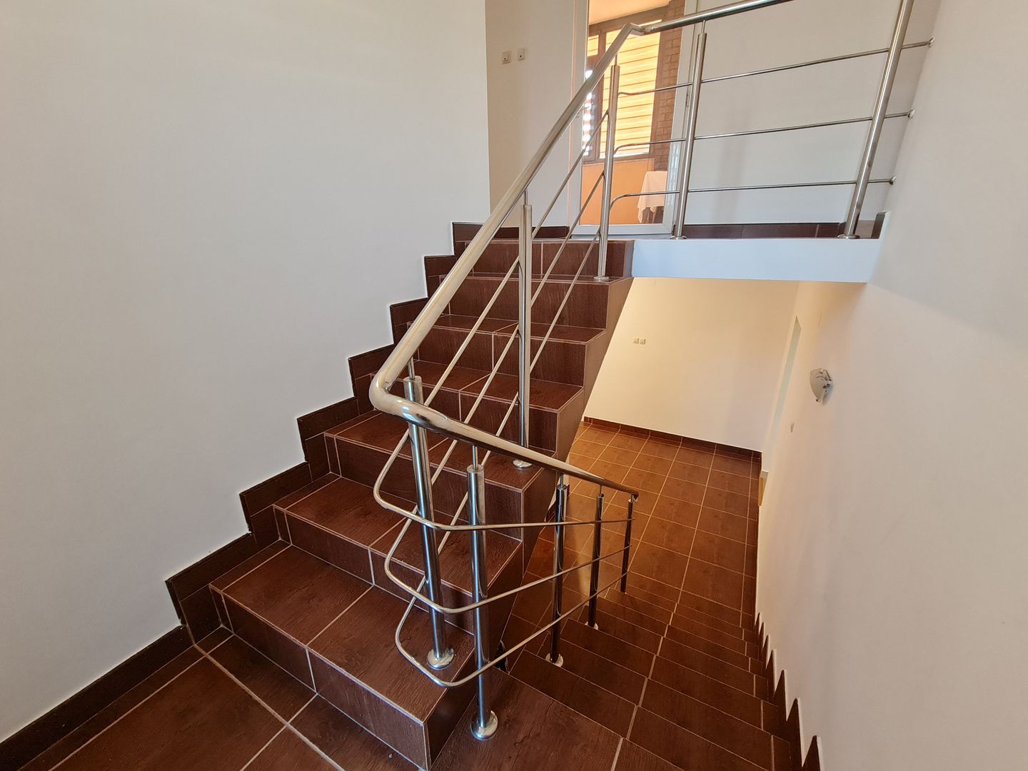 Casa individuala | 5 camere | teren 500 mp | Pipera - Poză 6