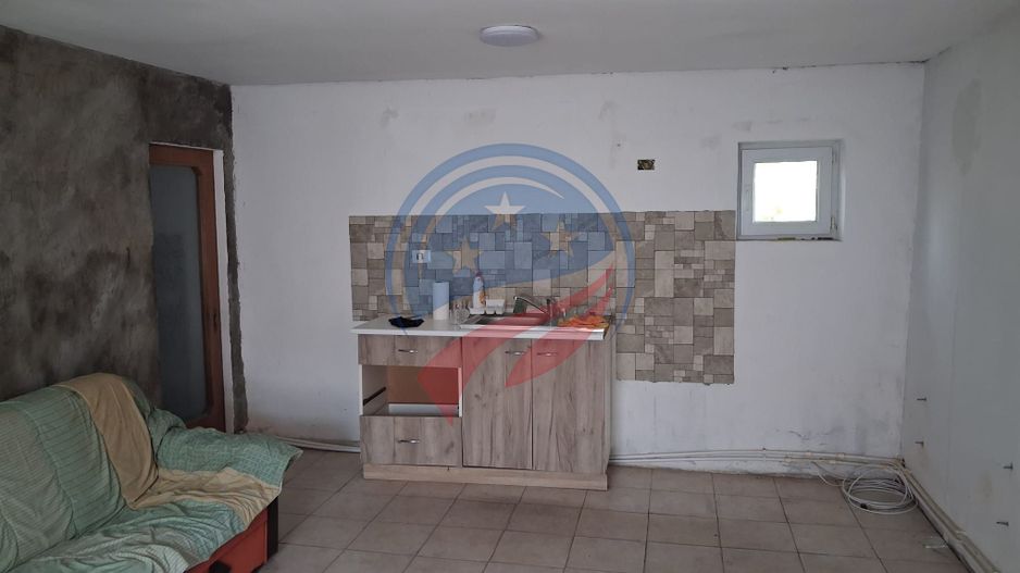 Casa 3 camere, teren 736 mp, de vanzare în Bailesti - Poză 6