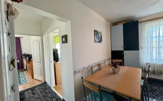 Decomandat, 2 bai, balcon, pivnita, Ungheni, Mures - Poză 13