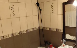 Apartament 2 camere  Dobroiesti Str Doinei - Poză 14