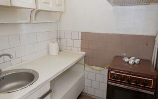 Apartament Petrisor 3 camere | Etaj 1 | Balcon - Poză 2