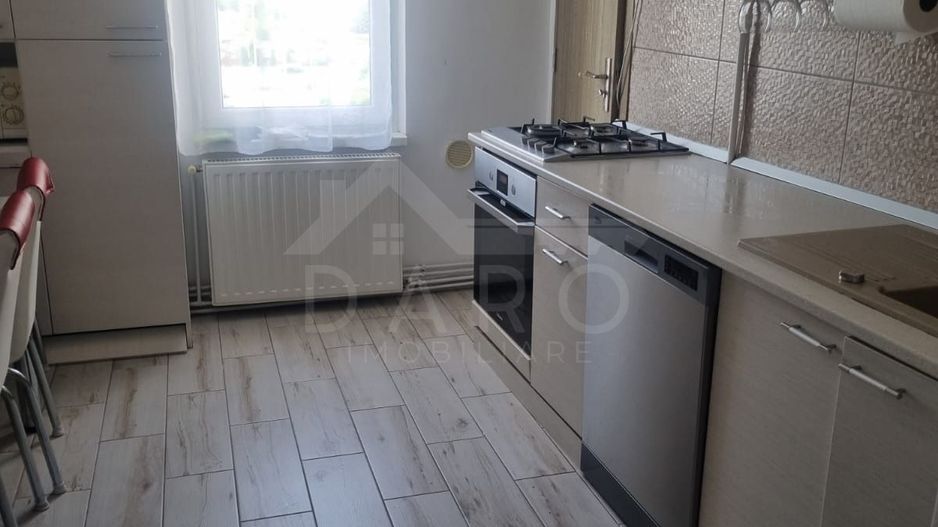 Apartament cu 3 camere, Unirii, Tg Mures - Poză 3