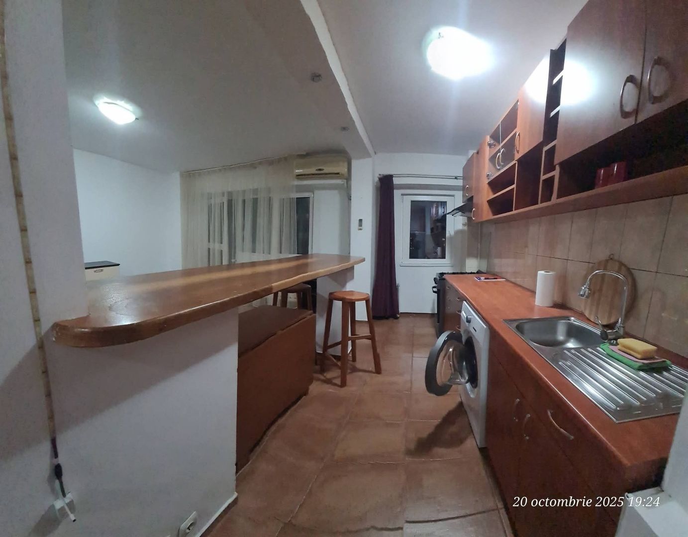 GARSONIERA SEBASTIAN, PET-FRIENDLY, BUCATARIE OPEN-SPACE, MOBILAT - Poză 5