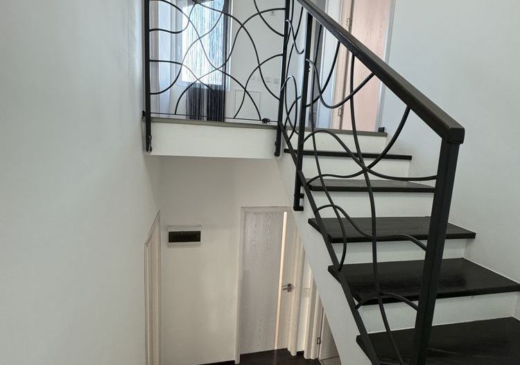 Casa 4 dormitoare 3 bai sector 3 - Poză 7