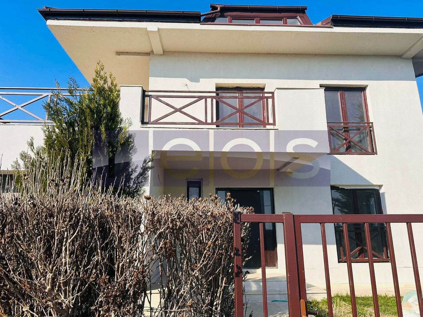 VILA DE VANZARE IN COMPLEX REZIDENTIAL | CREVEDIA | 4 CAMERE - Poză 4