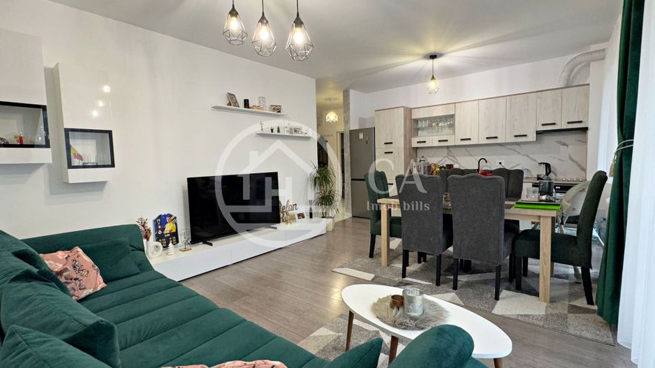 Apartament de vânzare cu 3 camere în Prima Universității, Oradea - Poză 3