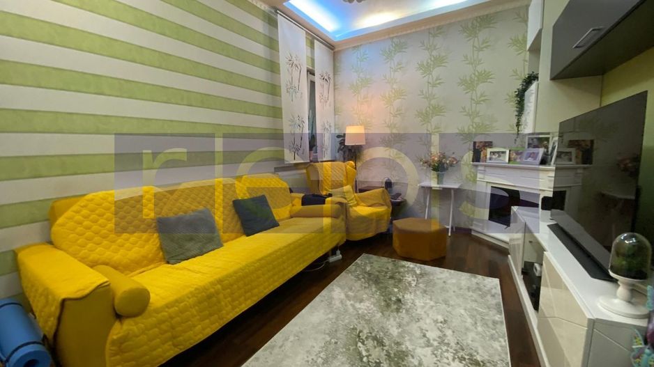 VILĂ CU 2 APARTAMENTE ZONA POLONĂ - Poză 2