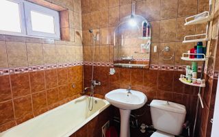 2 camere plus 1 gratis, langa Spitalul Militar - 110 000 Euro - Poză 11