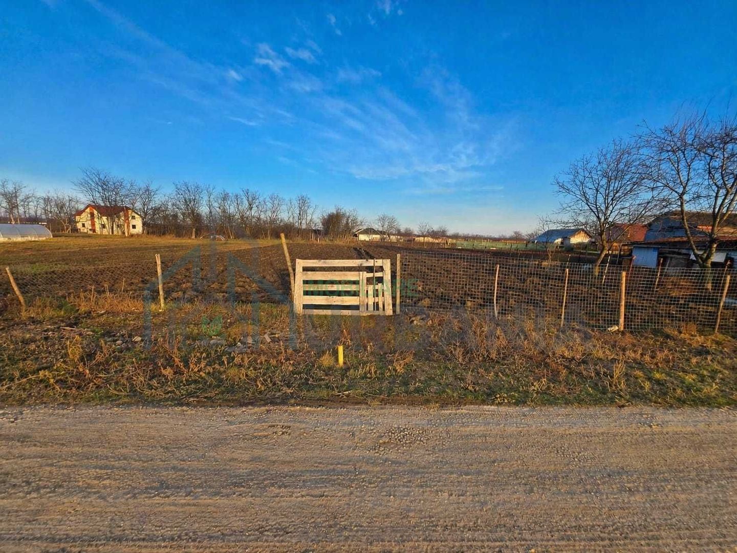 Teren intravilan de vanzare, 800 mp, Victoria, Iasi - Poză 1