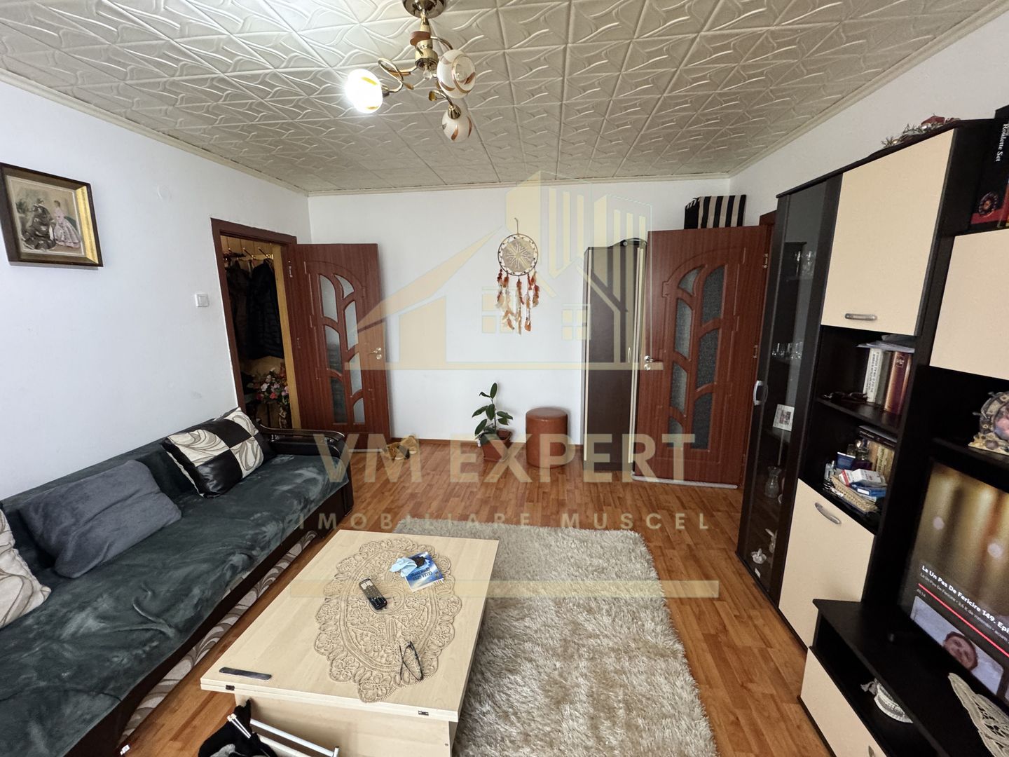 APARTAMENT 2 CAMERE ETAJ 4 CAMPULUNG, VISOI - Poză 12
