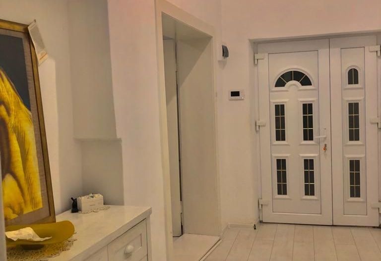 ageuropa.ro vinde ap 3 cam PARTER INALT zona ULTRACENTRALA. - Poză 9