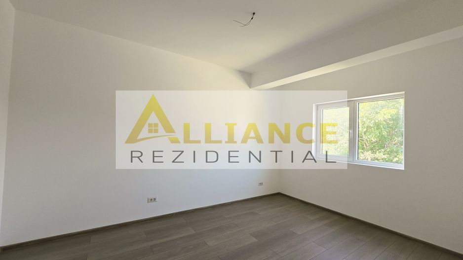 Vila cu lipire la calcan-p+1E+M ( mansarda cu terasa) - Poză 7