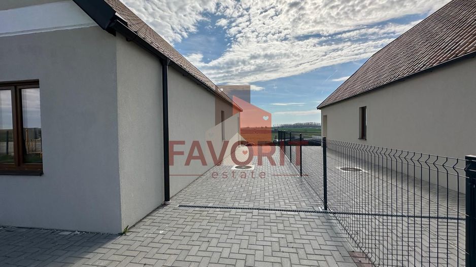 Casa Individuala in Sanandrei | 3 camere | Toate utilitatile | Asfalt - Poză 14