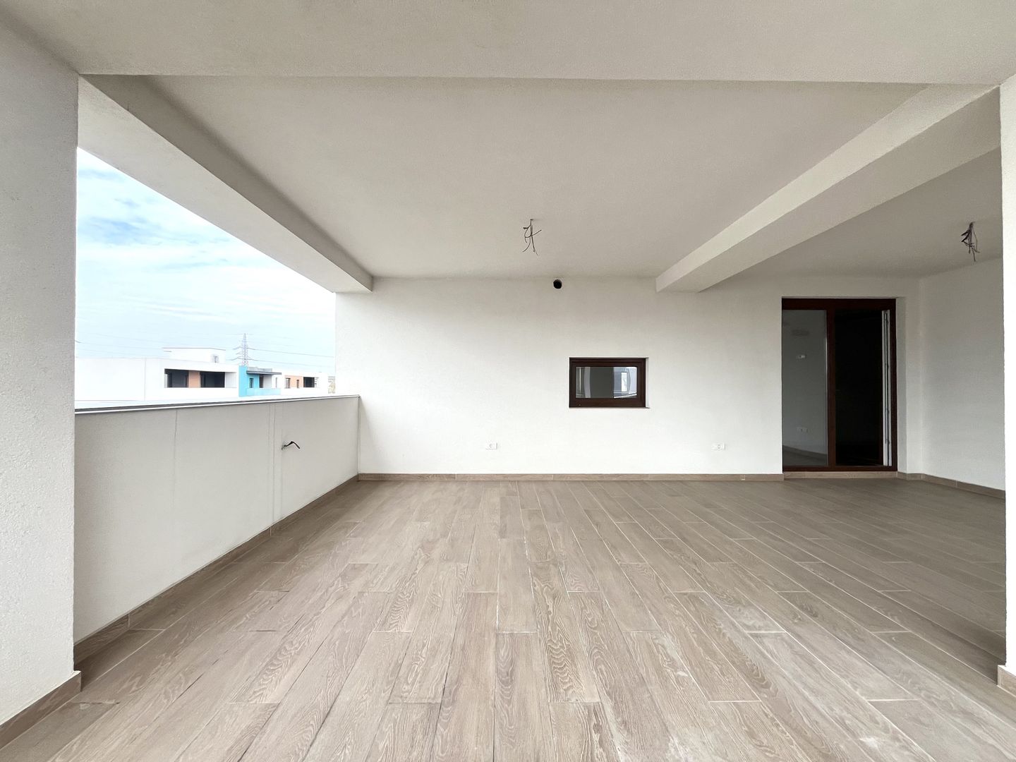 Penthouse cu 3 camere, terasă acoperita 43 mp, Dumbrăvița – Kaufland - Poză 1