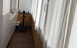 De Inchiriat : Apartament 3 Camere, Bd. Alexandru Obregia – Piața Sudului - Poză 5