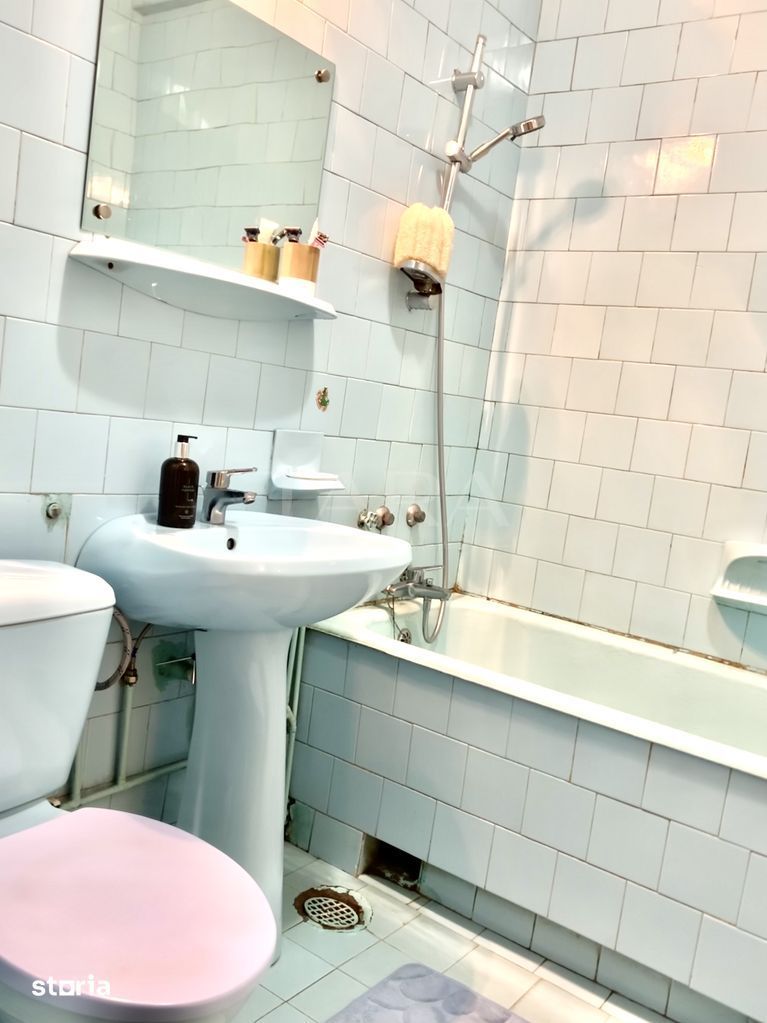 Apartament 3 camere Grui, 125 mp, garaj și boxă, zonă liniștită. - Poză 12