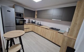 Duplex despartit prin garaj  I 5 camere I Complet mobilat I Dumbravita - Poză 3