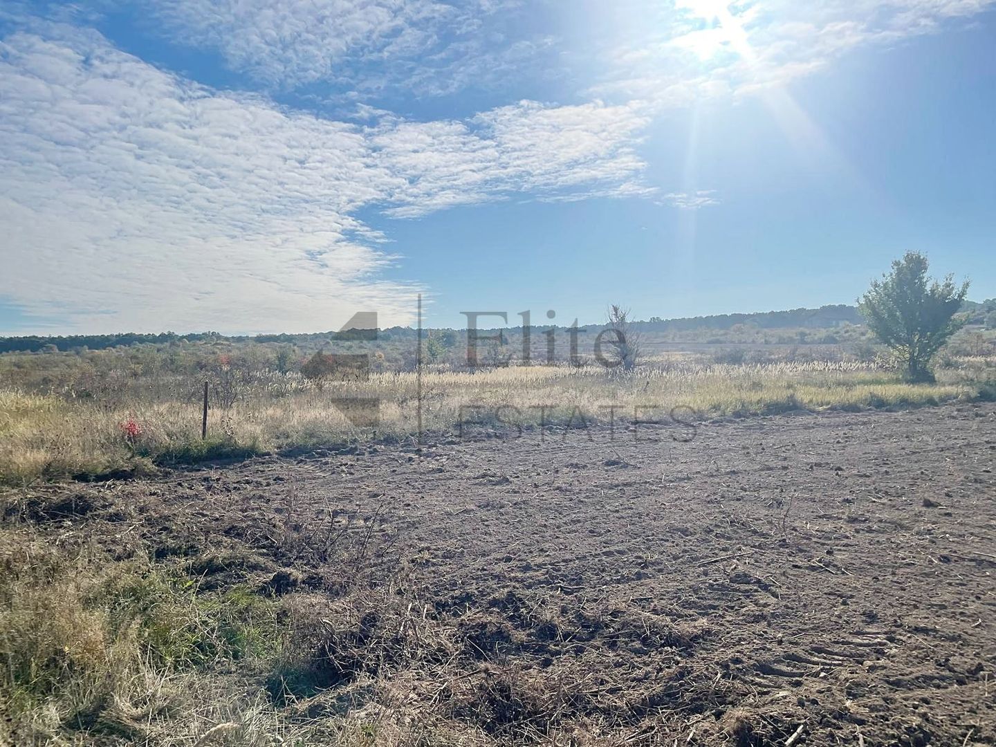 Teren intravilan de vanzare in Cihei - Poză 3