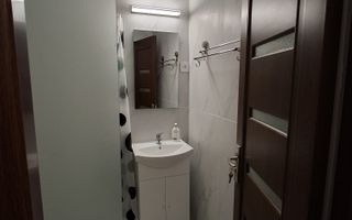 Apartament de închiriat în Resita - Poză 5