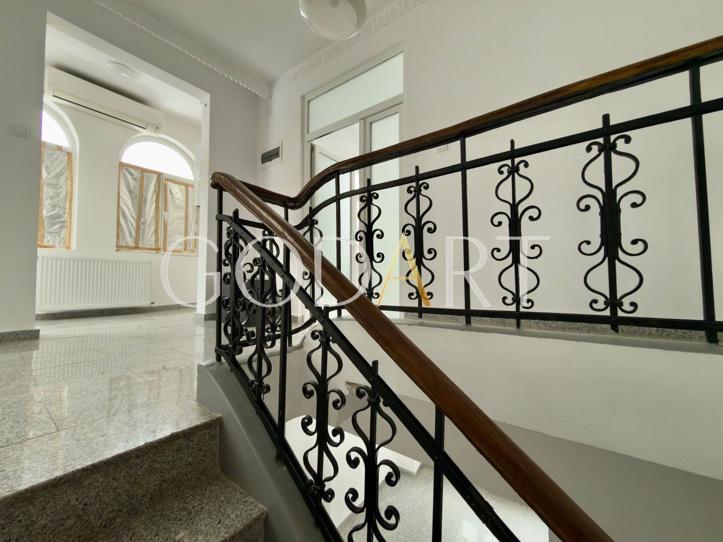 Vila spatioasa | Complet renovată | Central - Poză 21