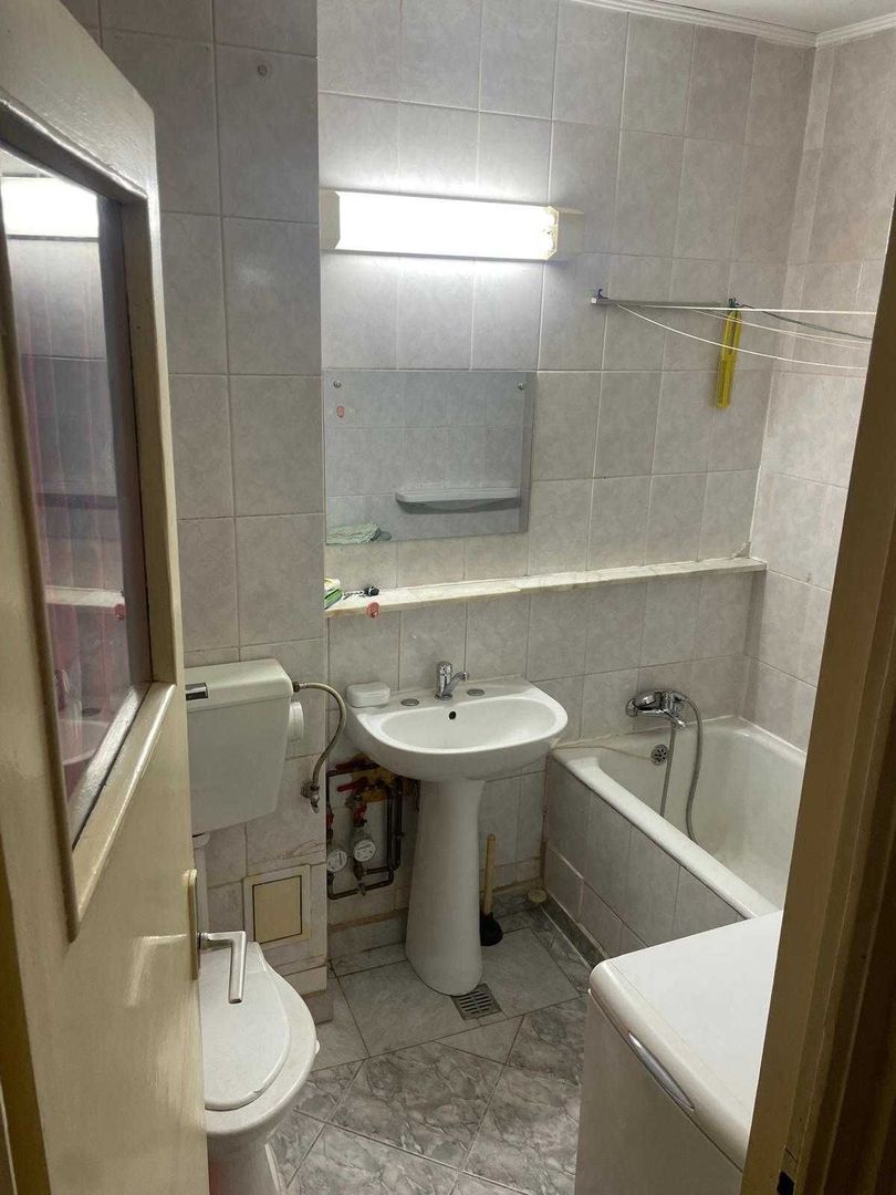 APARTAMENT METROU BASARAB - Poză 4