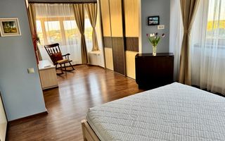 APARTAMENT SPATIOS SI LUMINOS - Poză 17