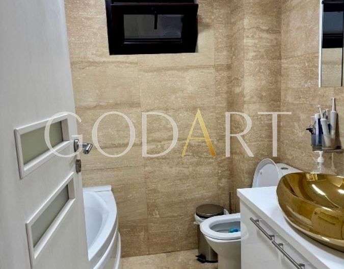 Vila individuala |  Domenii | Renovata - Poză 12