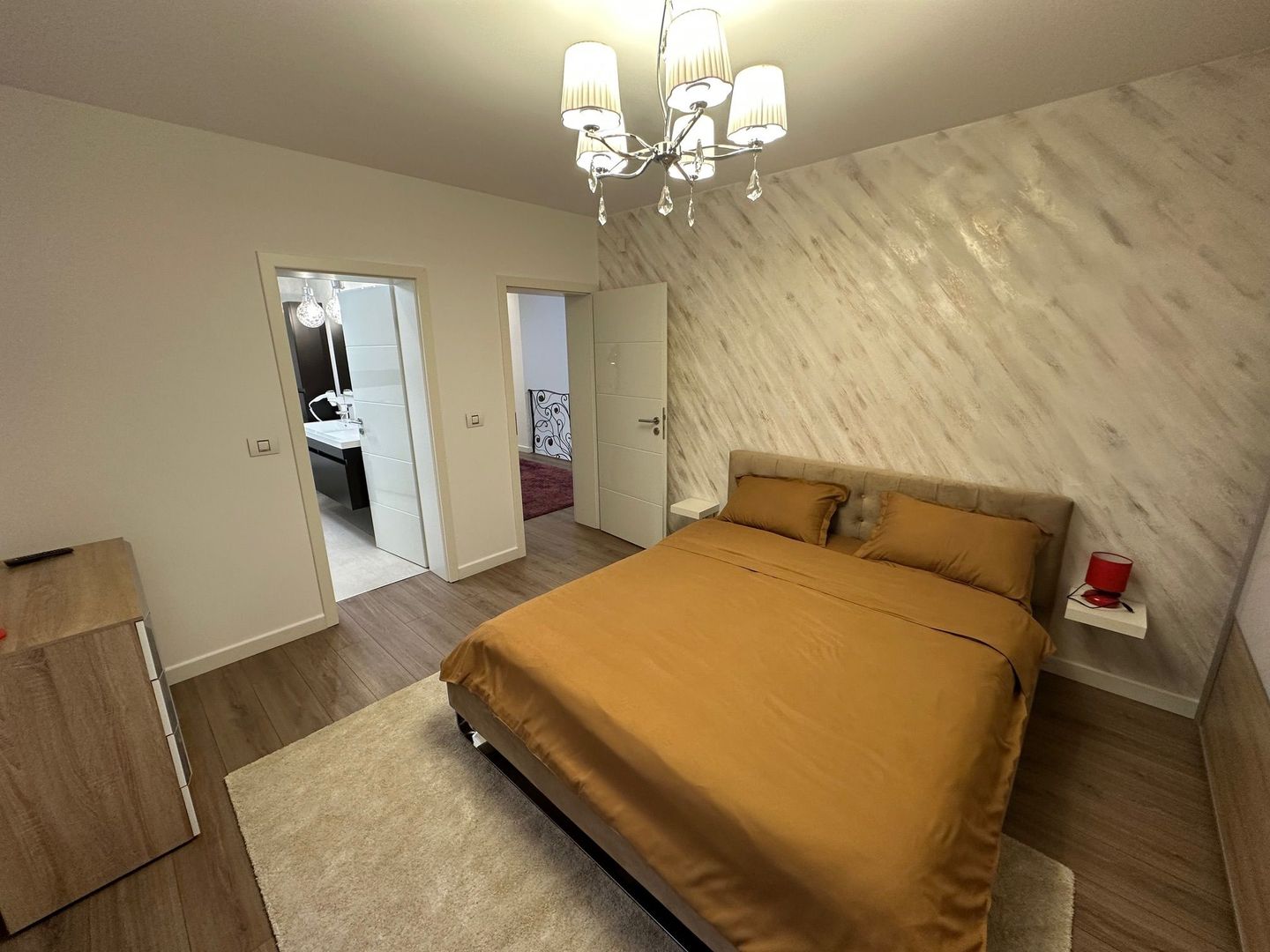 O casa cu personalitate - Poză 18