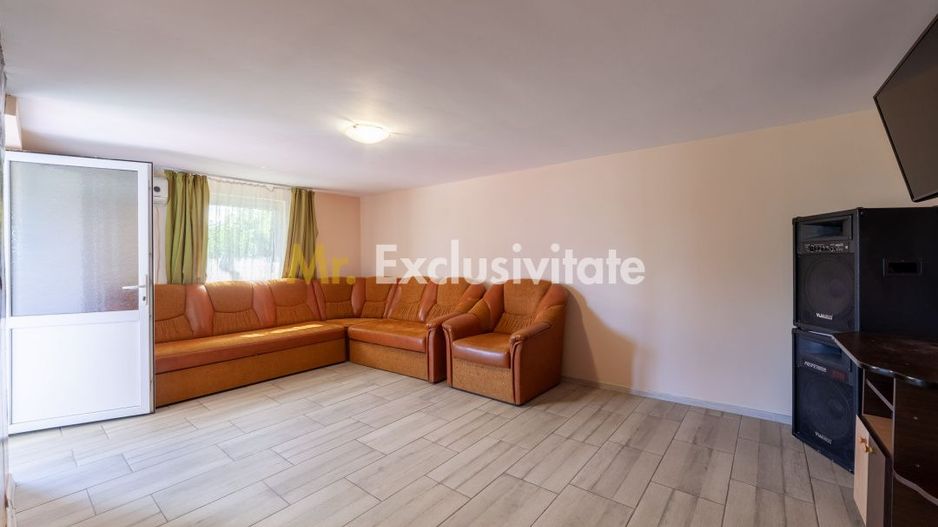Casă renovată 2022, 3 camere, 1034 mp teren, încălzire în pardoseală - Poză 15