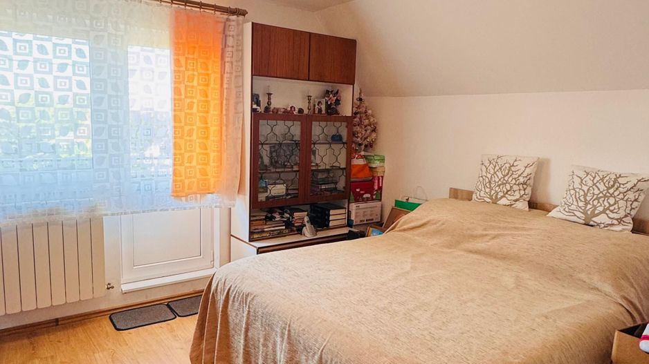 Casa parter si etaj - teren 1250 mp in Satu Nou Comuna Tamaseu - Poză 5