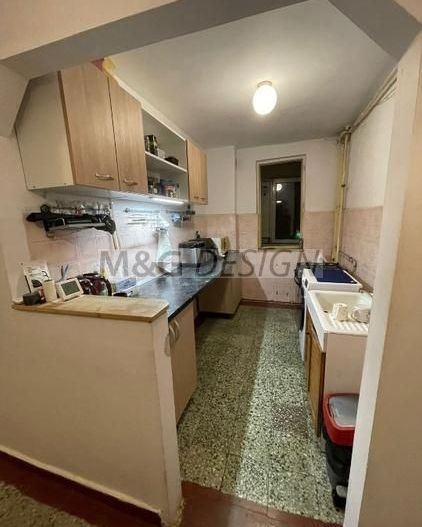 Apartament 3 camere Calea Sagului etaj 1 cu centrala - Poză 6