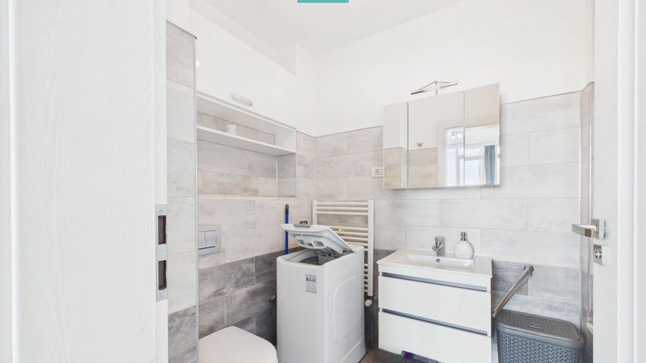 Apartament cu 2 camere la Arad Plaza - Poză 10