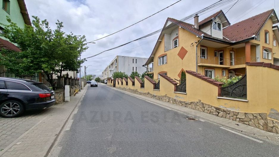 Spatiu birouri casa individuala curte proprie 9 birouri Selimbar - Poză 23