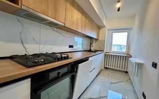 Apartament recent renovat - zona Nicolina - Poză 3