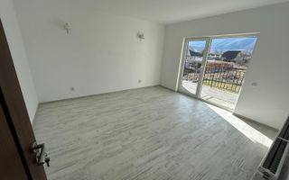Duplex 4 camere I Acces auto - Curte 370 mp I Cisnădie - Poză 14