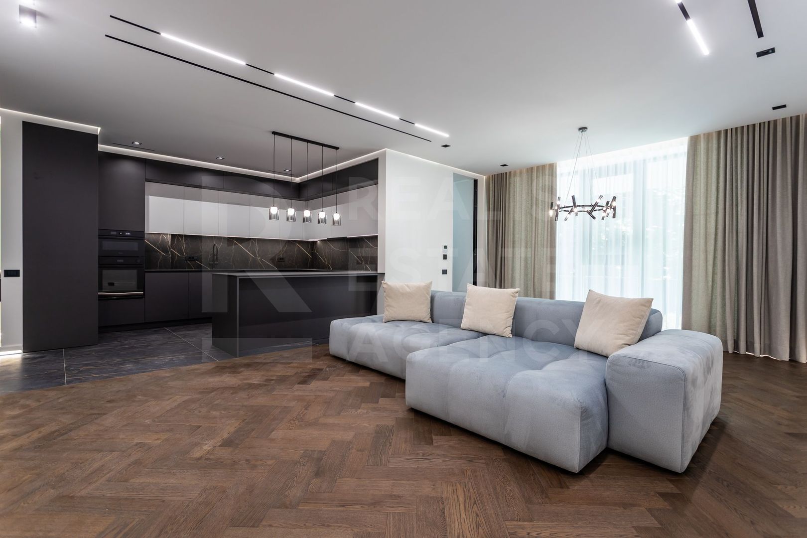 Chirie, apartament, 4 camere, str. Universității, Centru - Poză 22