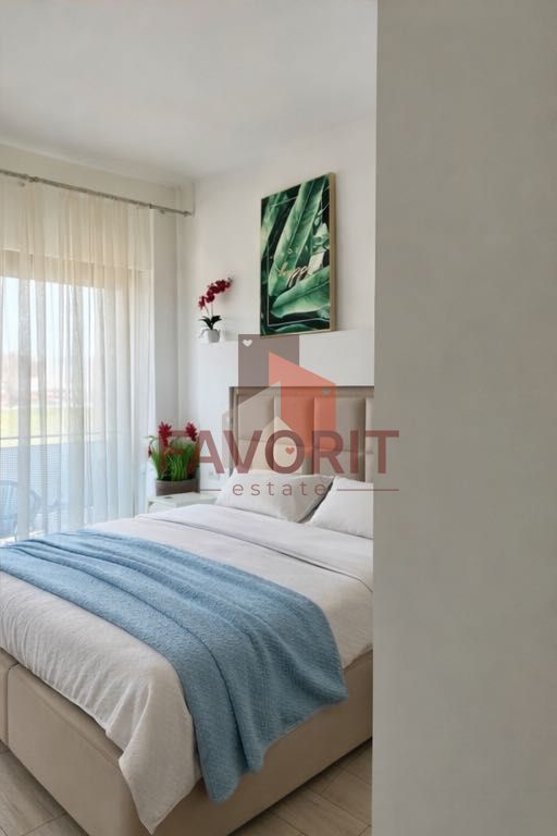 Zona Lipovei. Bloc nou. Etaj intermediar - Poză 5