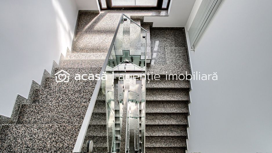 Spațiu modern de inchiriat destinat clinicilor sau companiilor - Poză 8