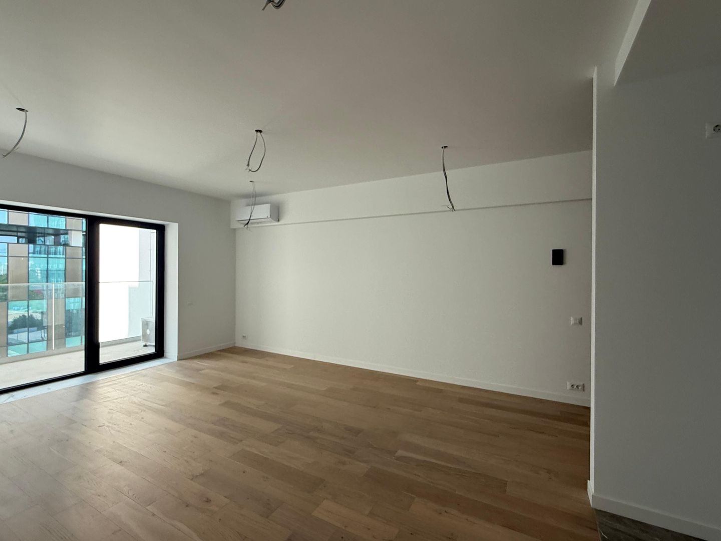 Apartament 3 camere | One Cotroceni | Etaj superior - Poză 2