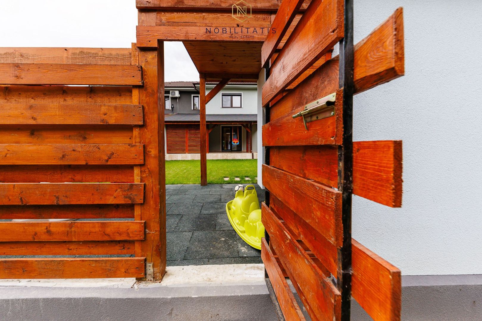 VANDUTA - Casa superba de vanzare in Timisoara | 120 mp, 5 cam - Poză 51