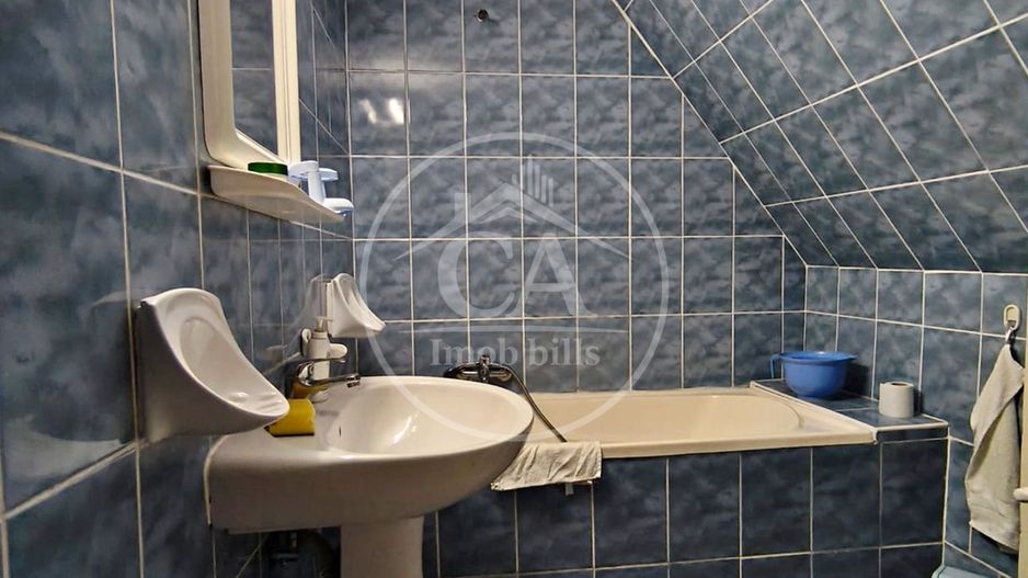 Casa de vânzare cu 7 camere de tip P+M in Sanmartin, Bihor - Poză 22