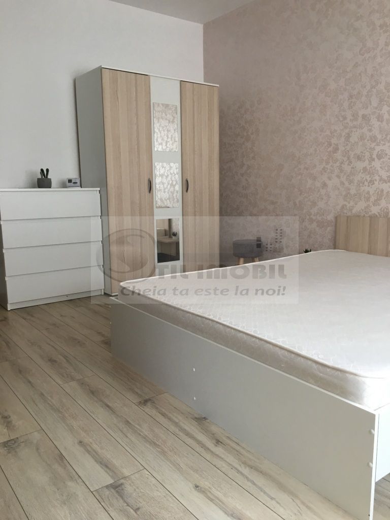 APARTAMENT 1 CAM DECOMANDAT IN SPATE LA RESTURANT BELLARIA MOBILAT - Poză 11