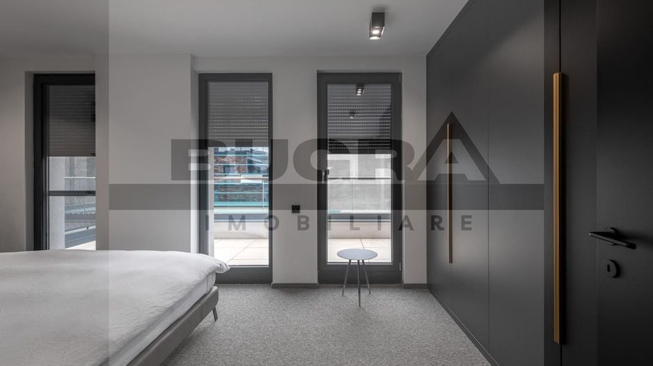Apartament ultrafinisat la cheie, zona centrala - Poză 12