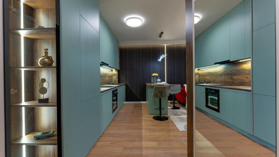 Apartament 2 camere, etaj intermediar, balcon, garaj, Eroilor - Poză 8