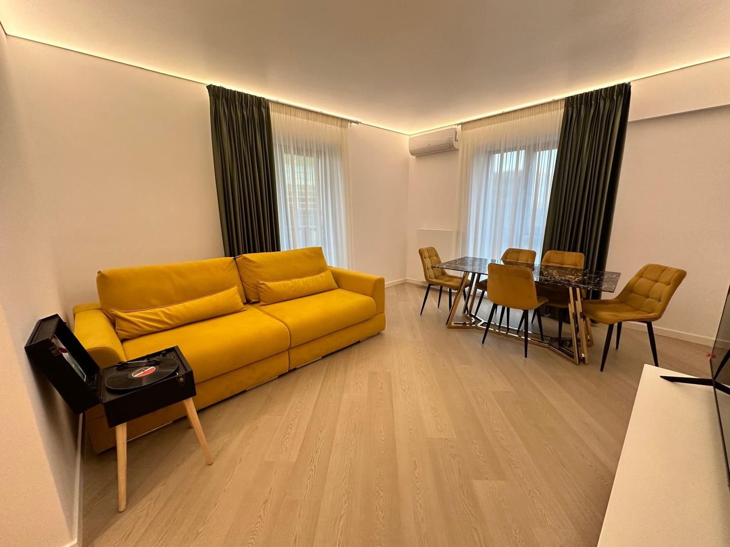 Apartament 3 camere de lux | Cortina North - Poză 1