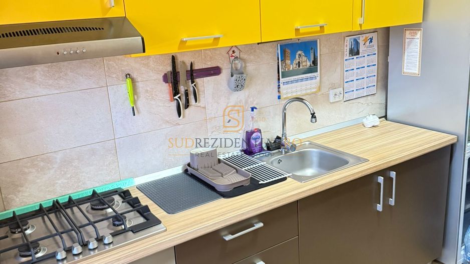 Apartament cu 2 camere, decomandat, mobilat si utilat, Sos Salaj - Poză 6