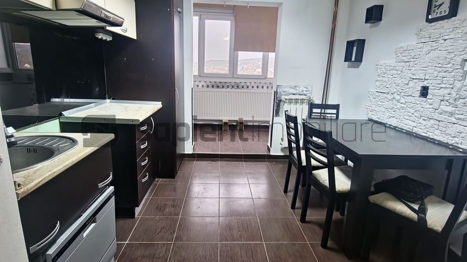 Apartament 3 Camere Zona Rogerius - Poză 2