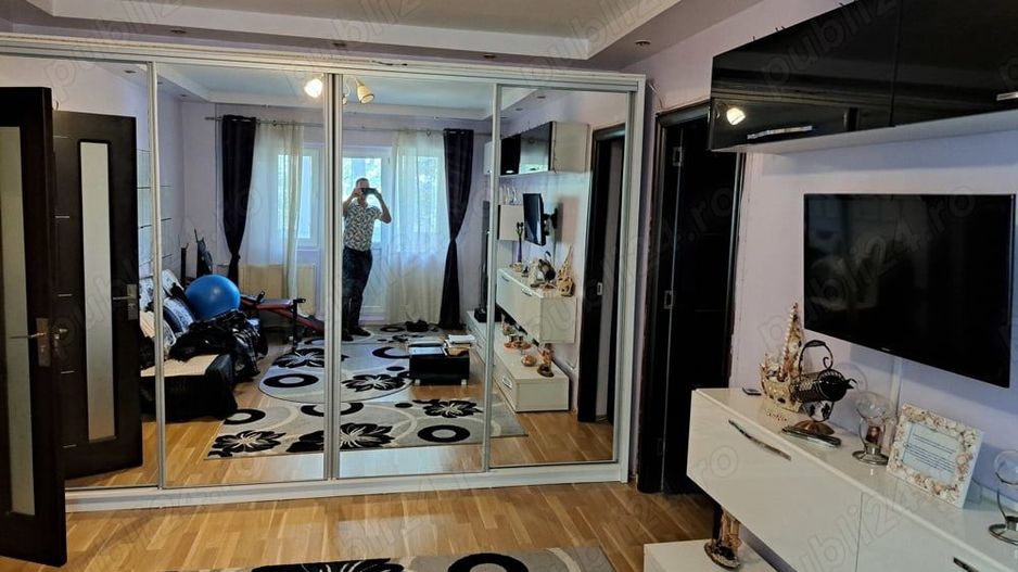 Vanzare apartament 3 camere ,zona 13 Septembrie - Poză 2